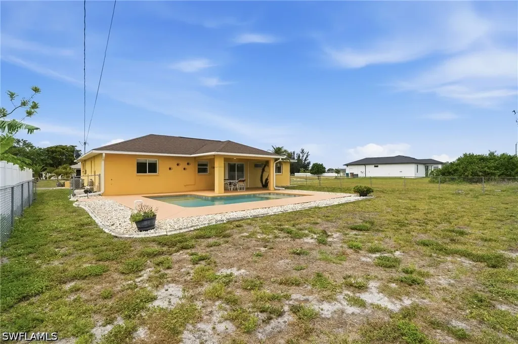919 NE 18th Terrace Cape Coral FL 33909