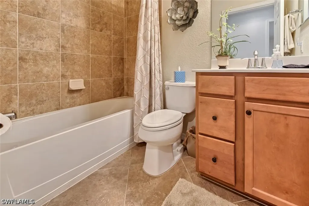 9513 Avellino Way Naples FL 34113