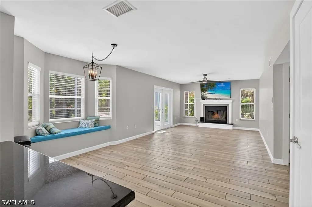 1720 16th Street NE Naples FL 34120