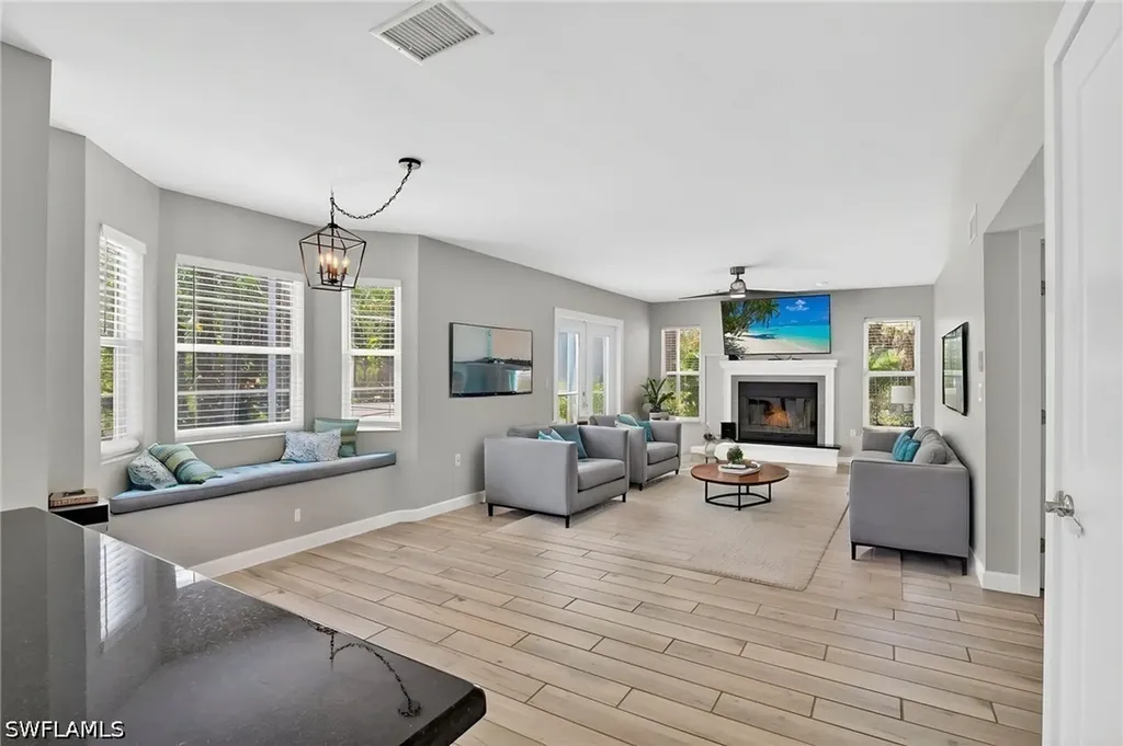 1720 16th Street NE Naples FL 34120