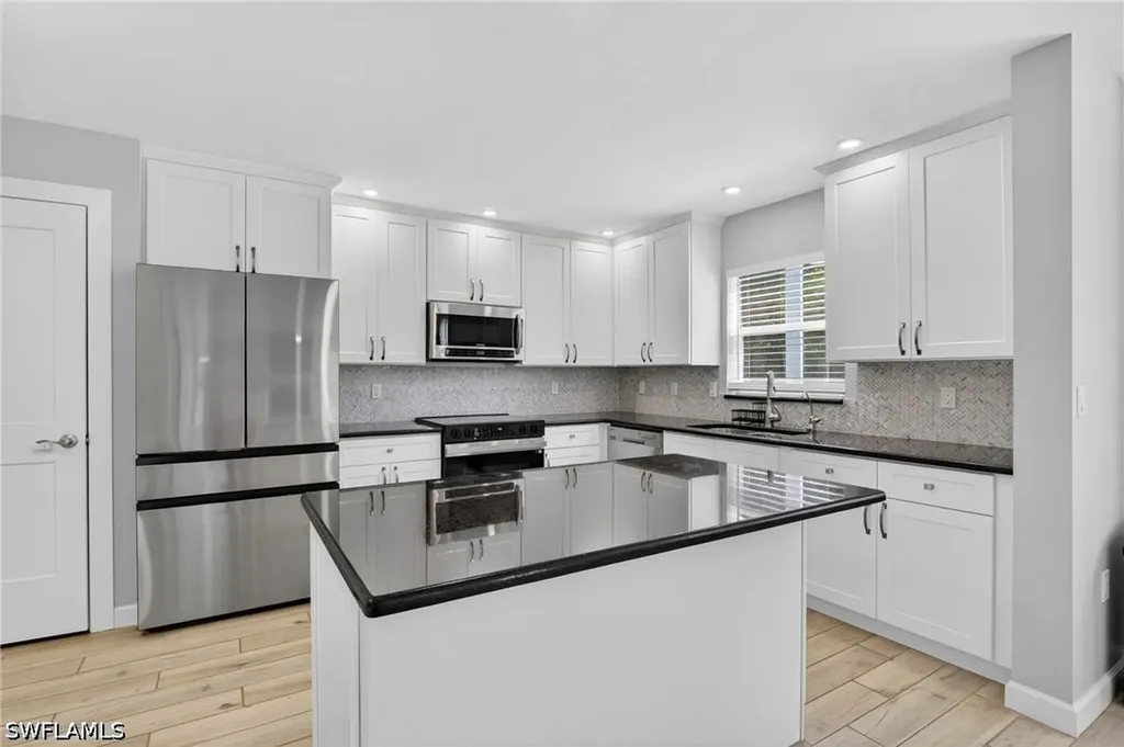 1720 16th Street NE Naples FL 34120