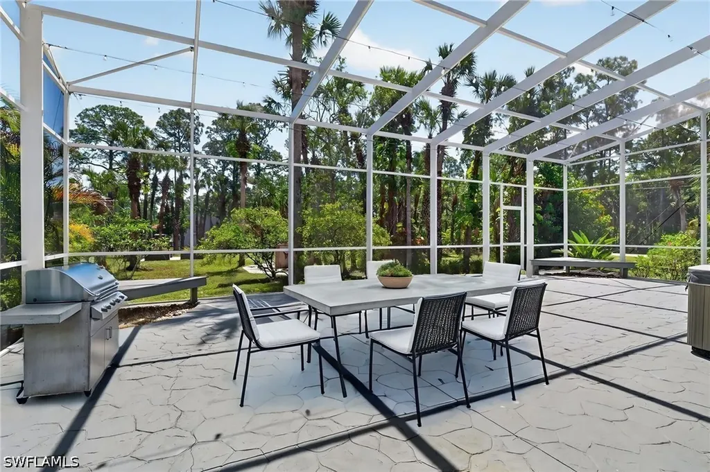 1720 16th Street NE Naples FL 34120