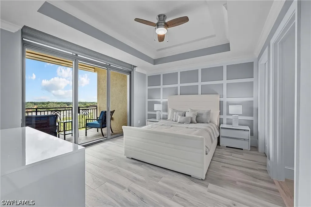 9115 Strada Place Naples FL 34108