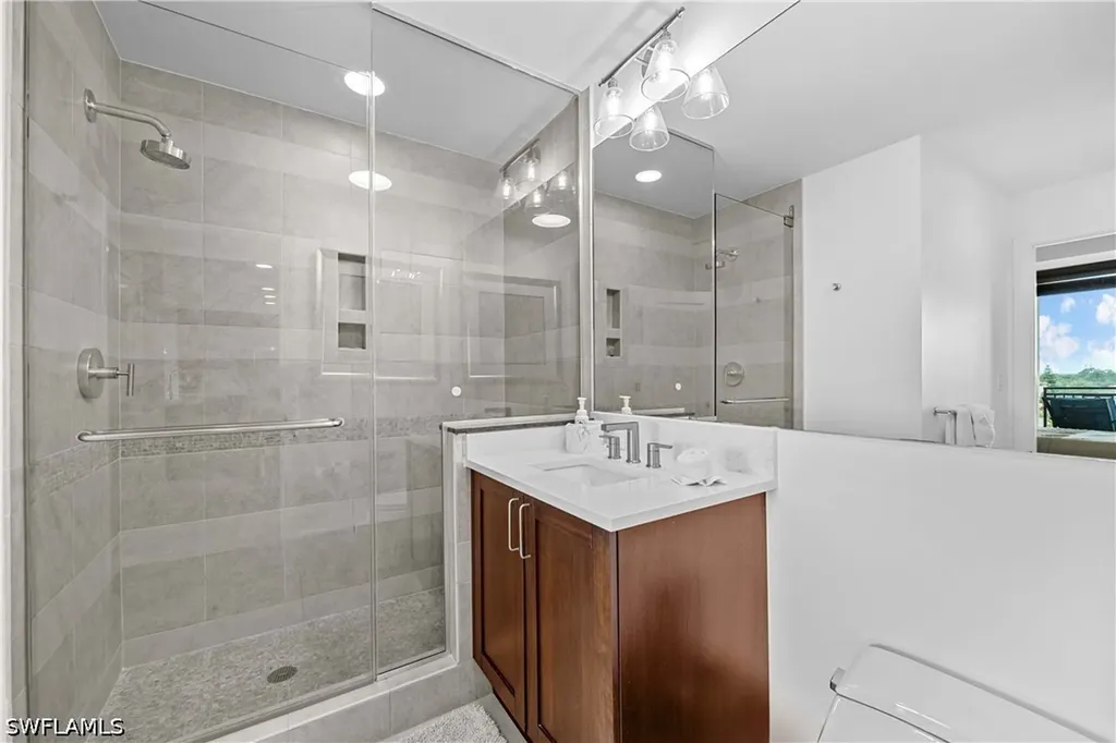 9115 Strada Place Naples FL 34108