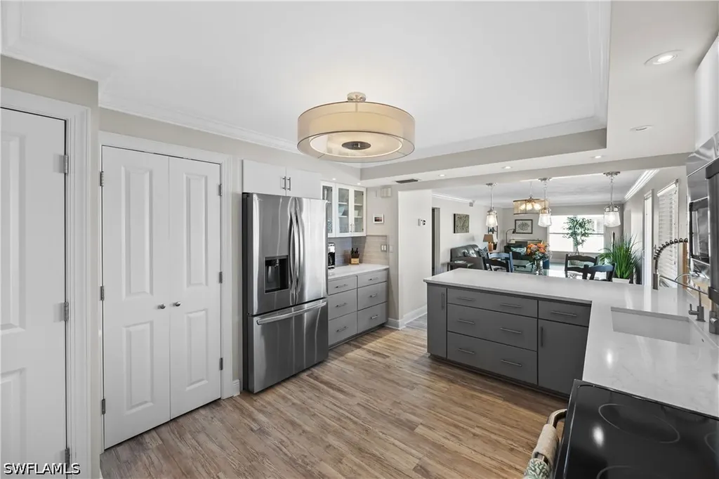 1100 8th Avenue S Naples FL 34102