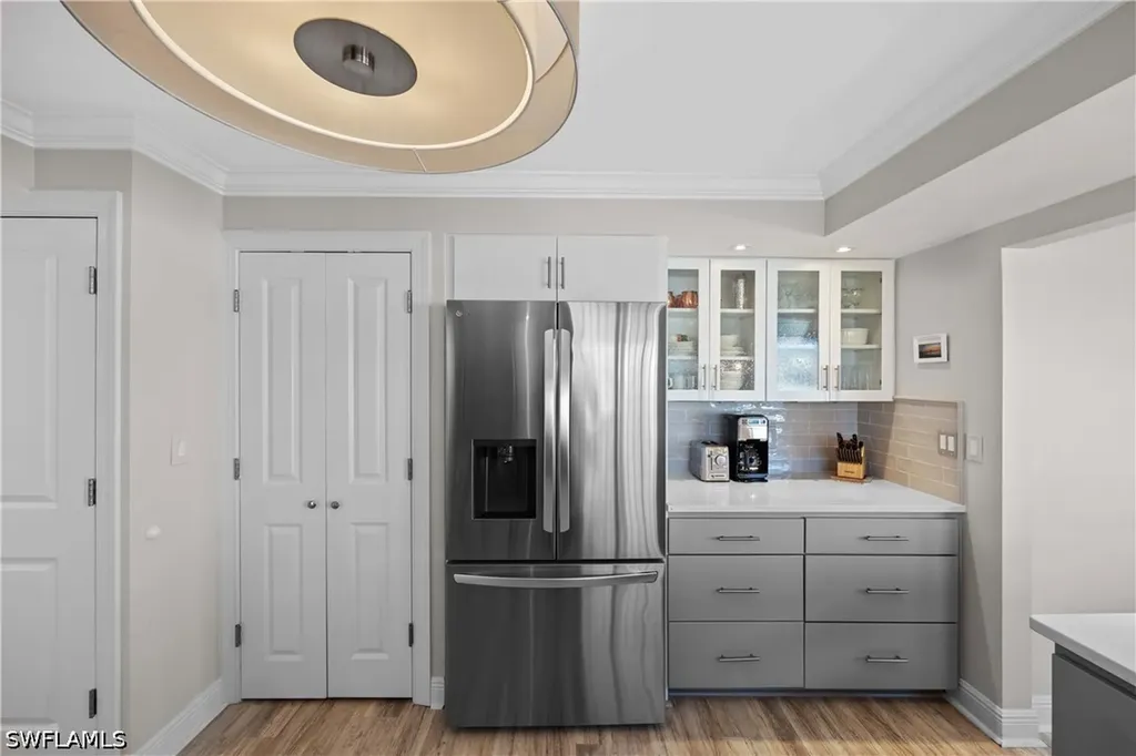 1100 8th Avenue S Naples FL 34102
