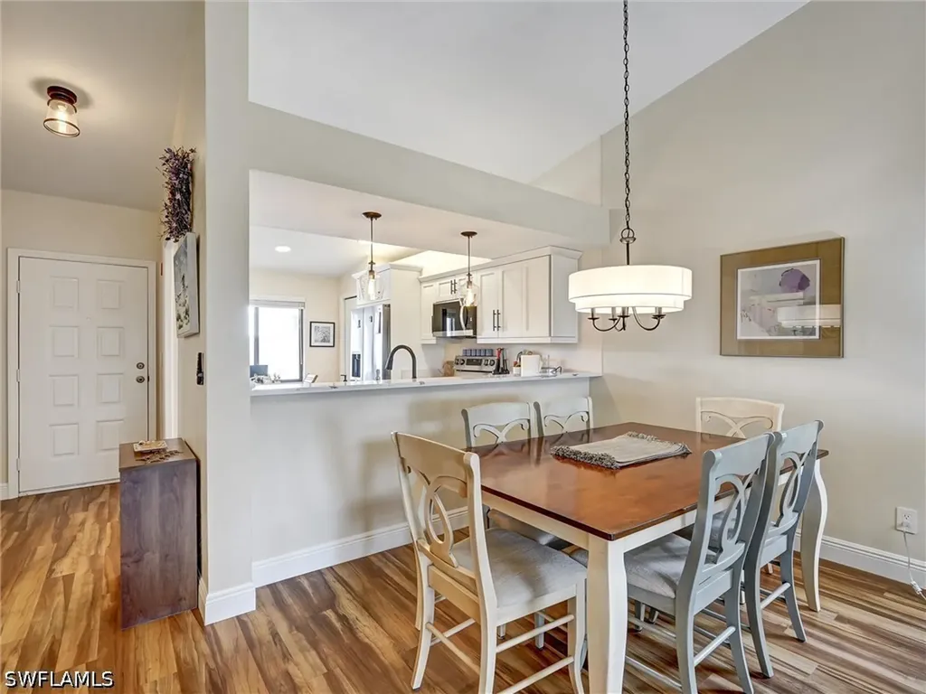7300 Saint Ives Way Naples FL 34104