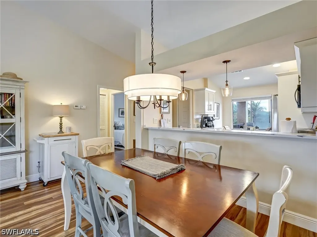 7300 Saint Ives Way Naples FL 34104