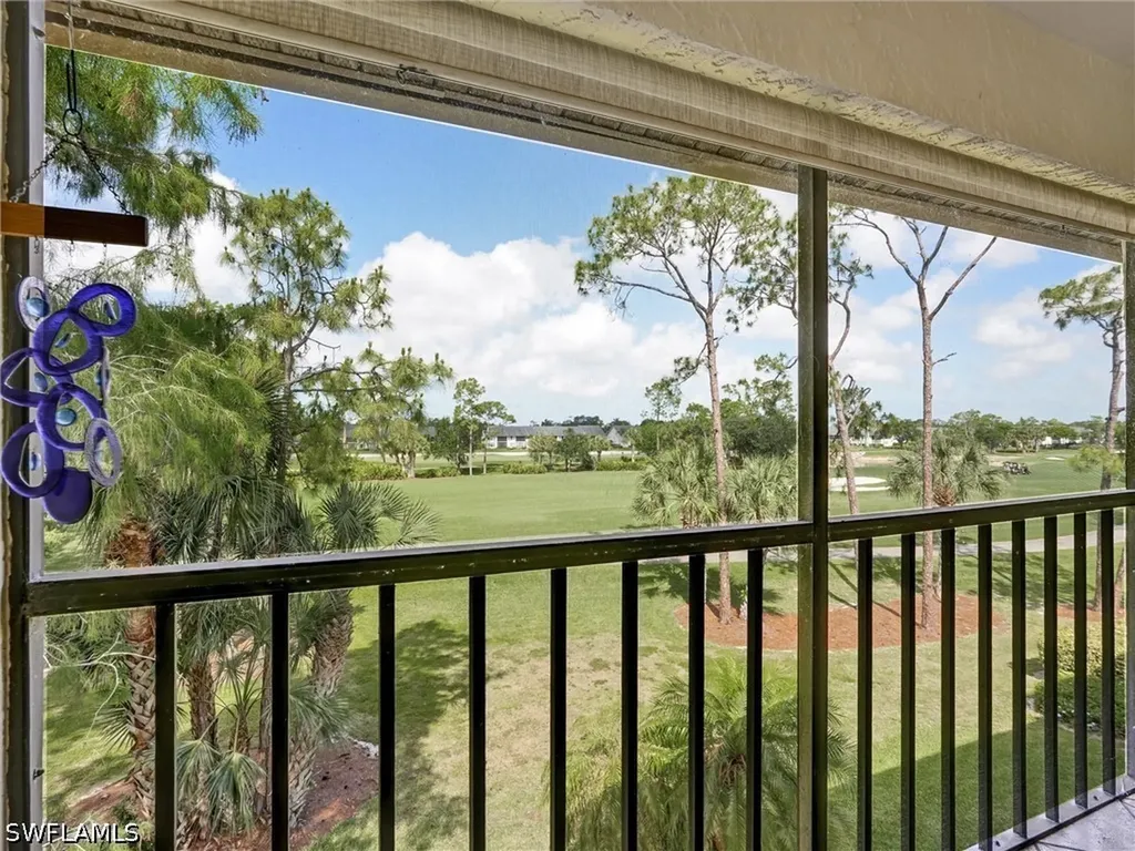 7300 Saint Ives Way Naples FL 34104