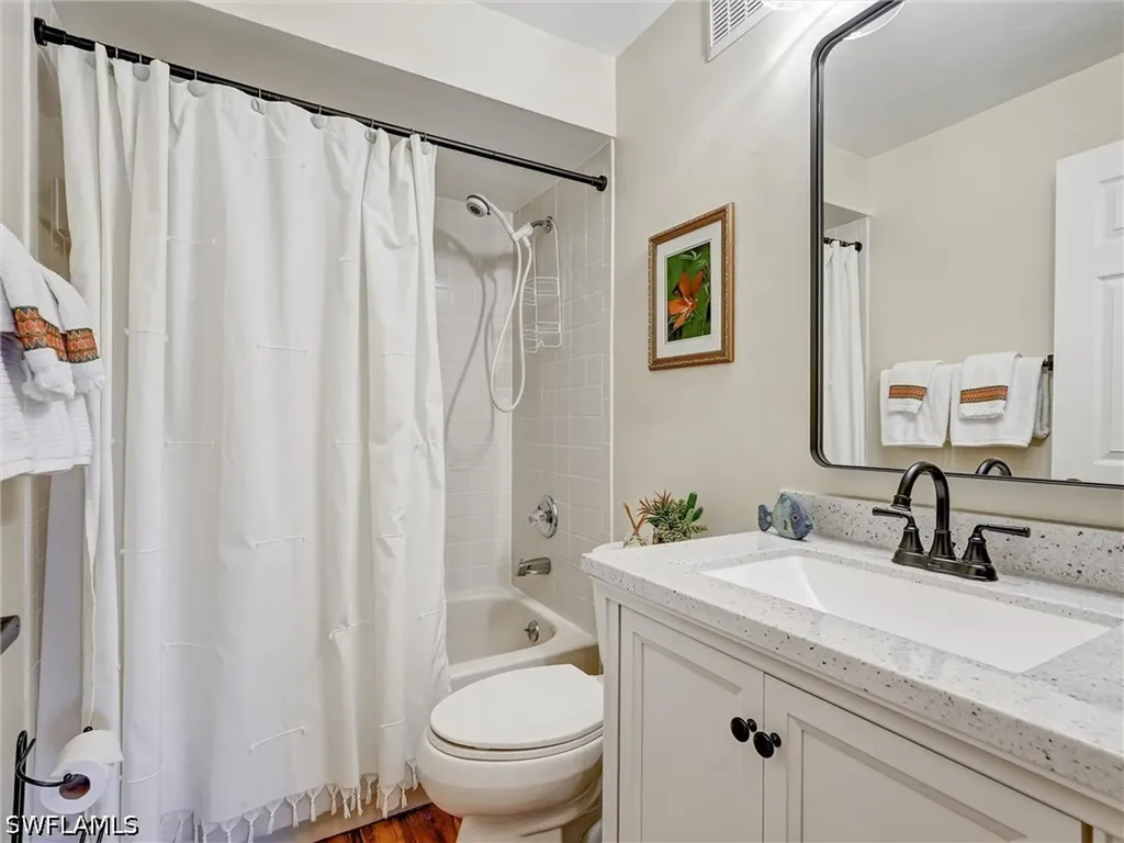 7300 Saint Ives Way Naples FL 34104