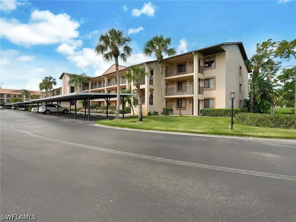 7300 Saint Ives Way Naples FL 34104