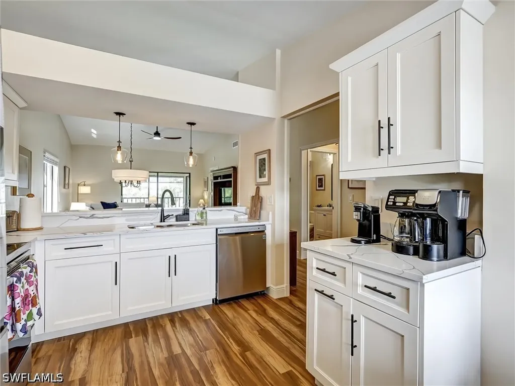 7300 Saint Ives Way Naples FL 34104