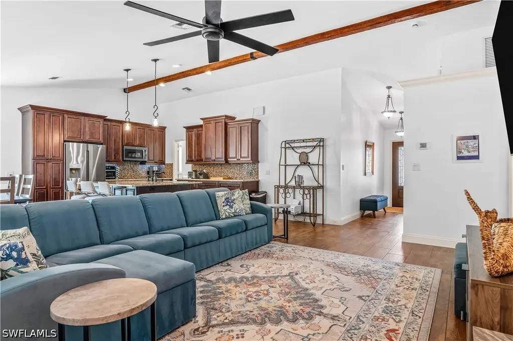 36 5th Street Bonita Springs FL 34134