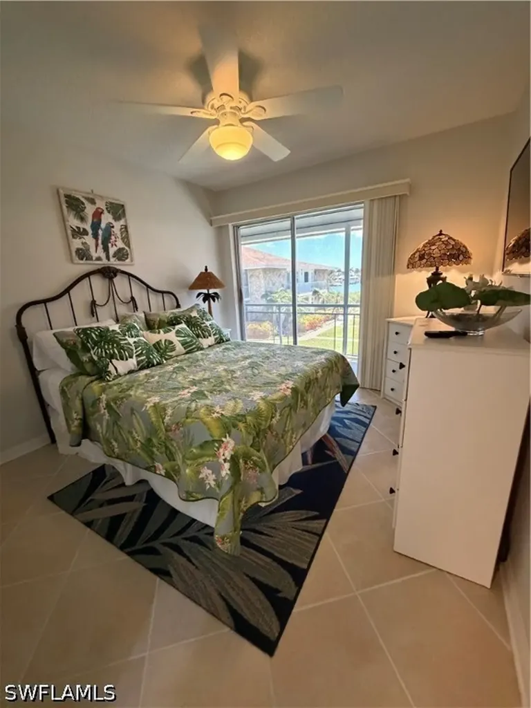 330 Kon Tiki Drive Naples FL 34113