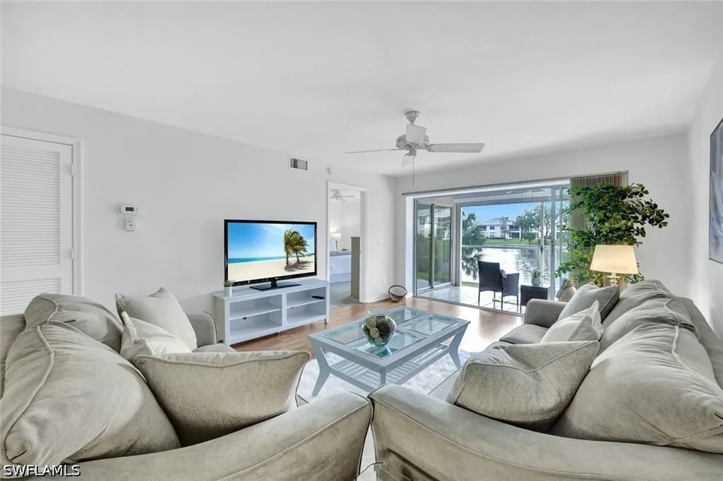 774 Wiggins Lake Drive Naples FL 34110