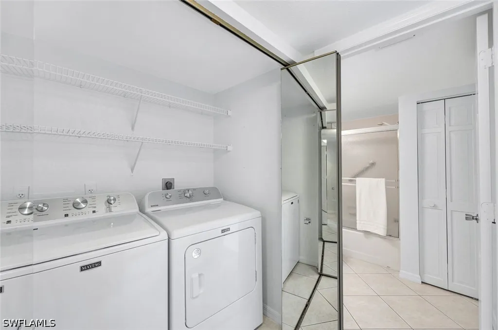 774 Wiggins Lake Drive Naples FL 34110