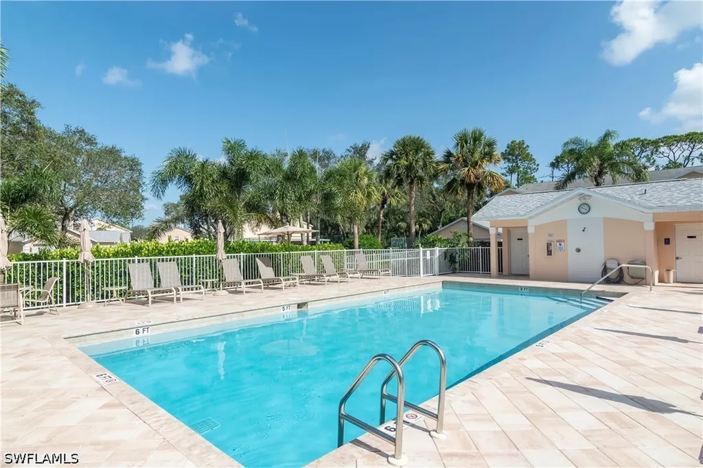 774 Wiggins Lake Drive Naples FL 34110