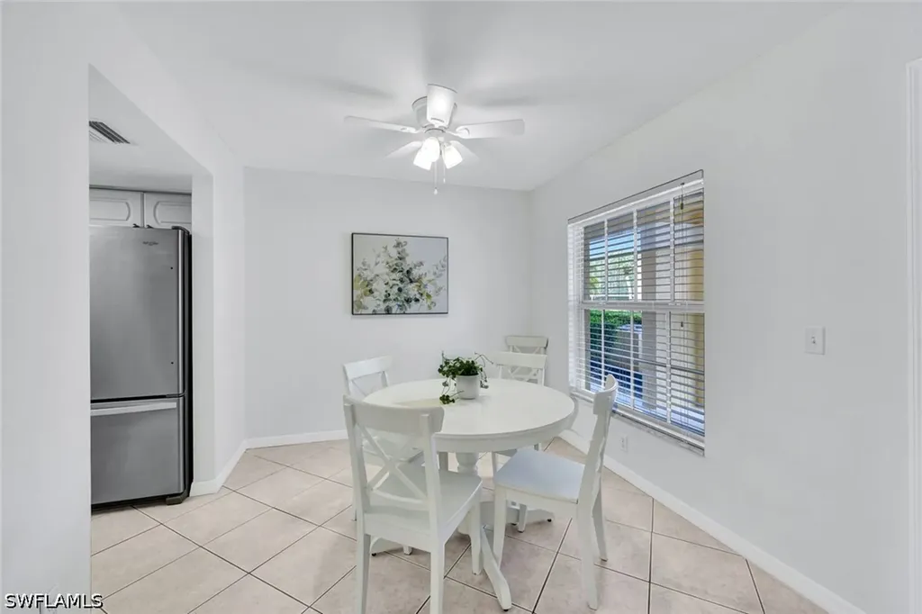 774 Wiggins Lake Drive Naples FL 34110
