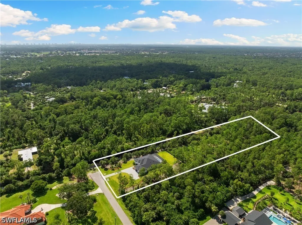 4751 1st Avenue SW Naples FL 34119