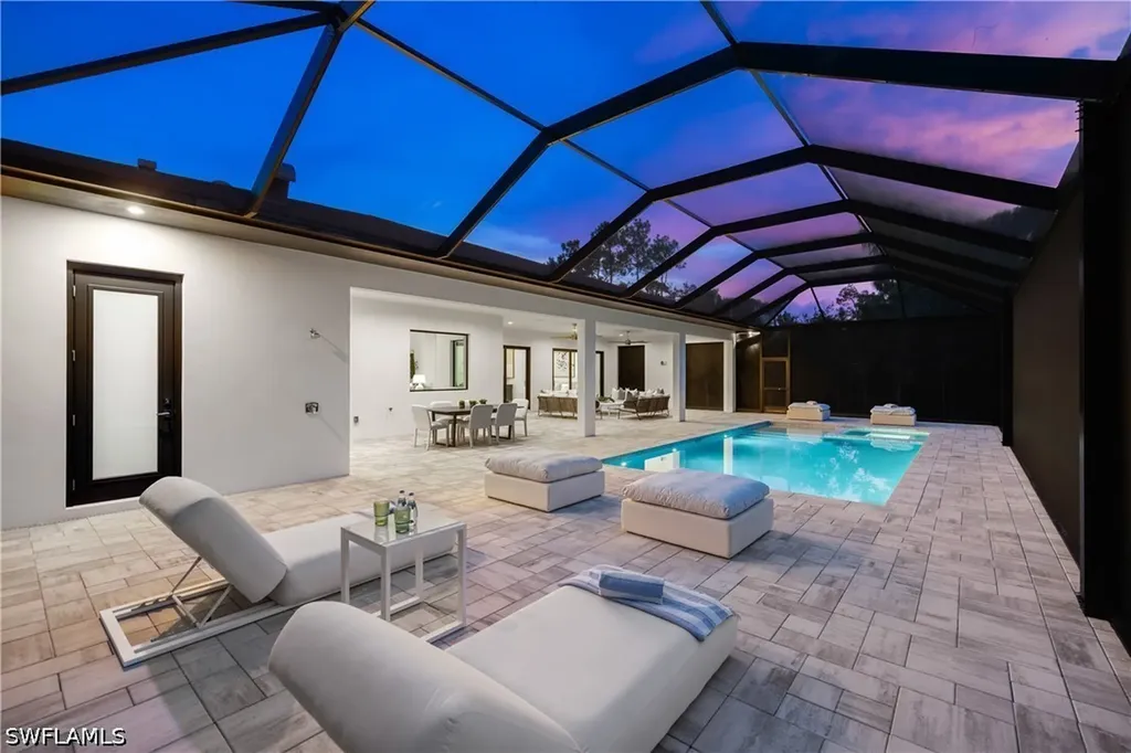 4751 1st Avenue SW Naples FL 34119