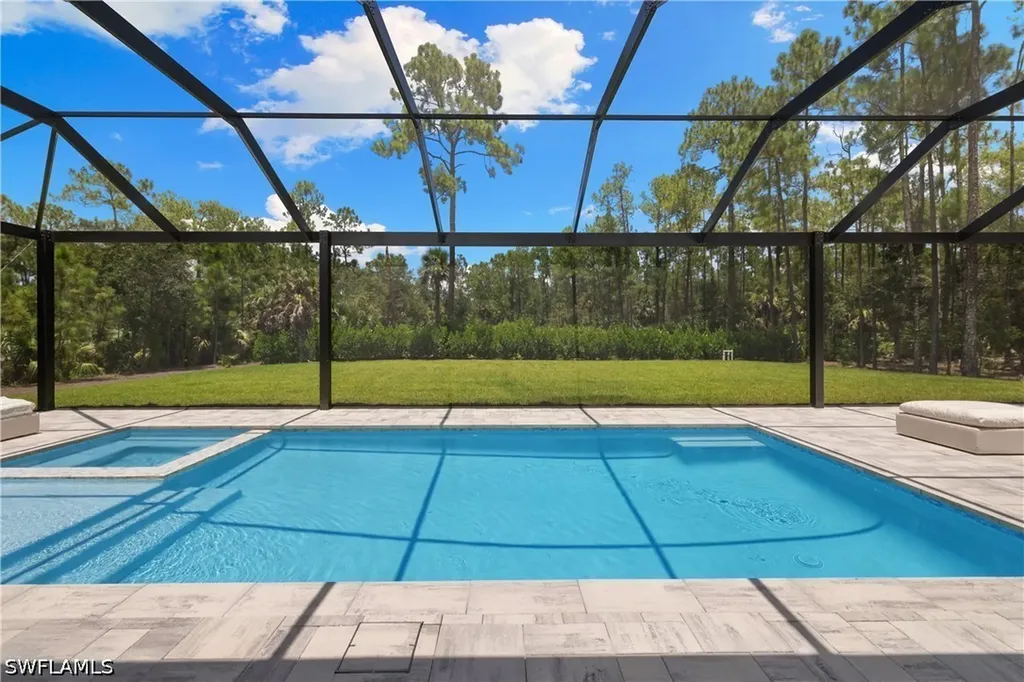4751 1st Avenue SW Naples FL 34119