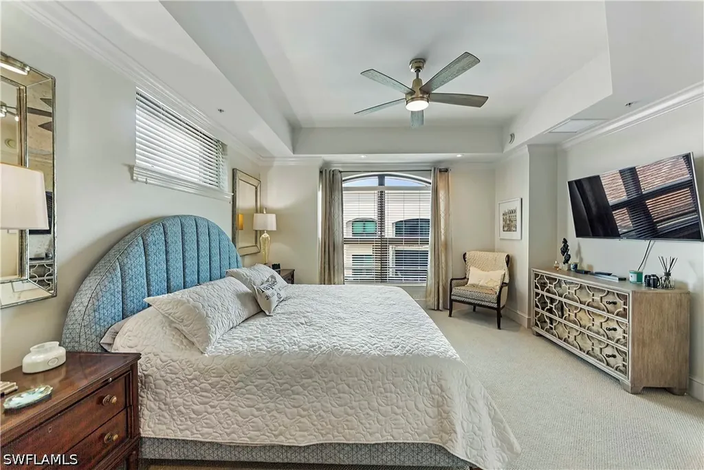 9115 Strada Place Naples FL 34108