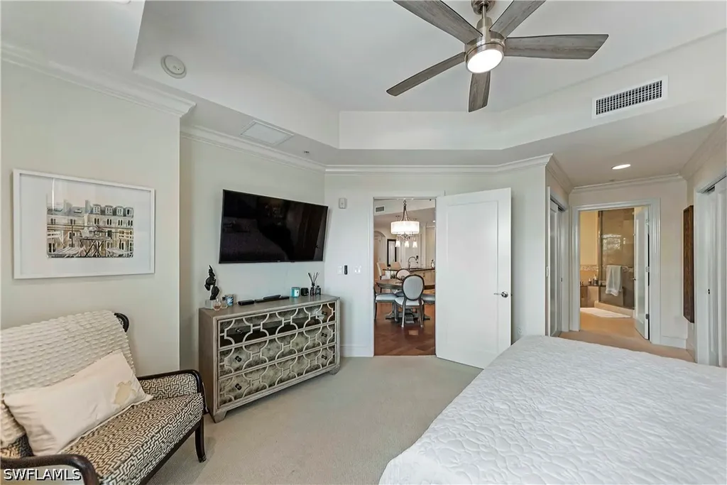 9115 Strada Place Naples FL 34108