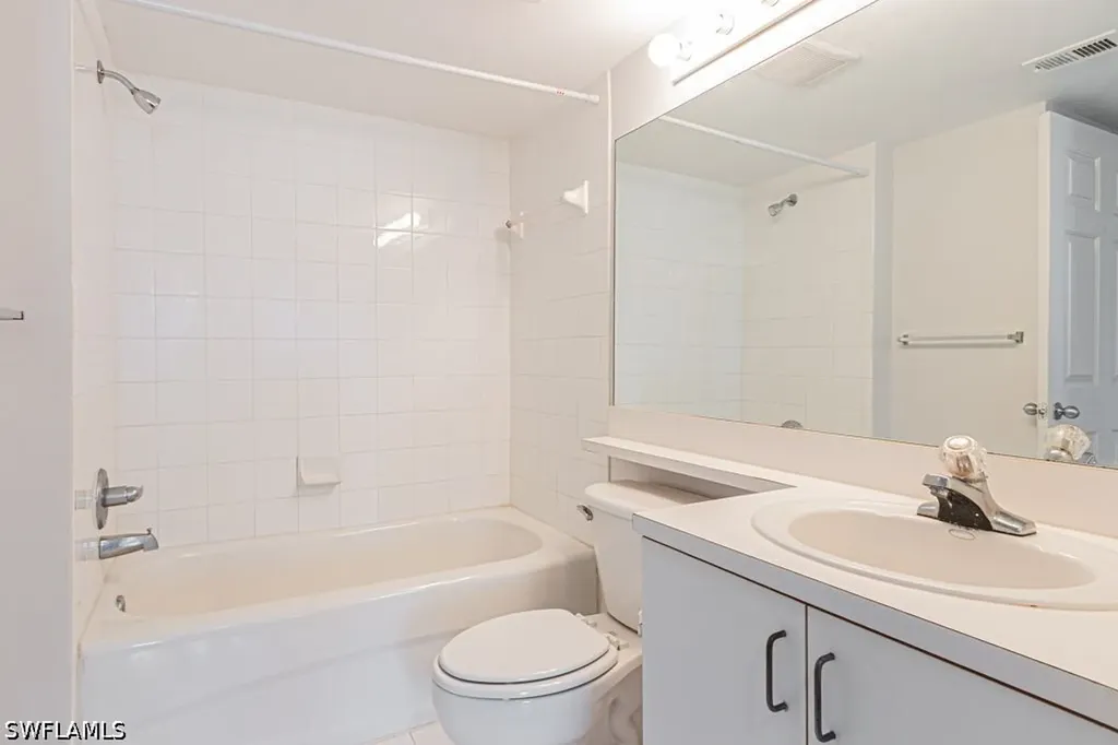 1810 Florida Club Circle Naples FL 34112