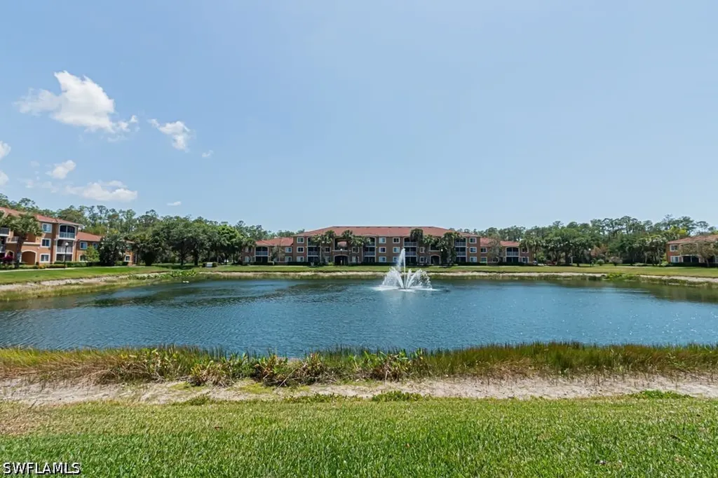 1810 Florida Club Circle Naples FL 34112