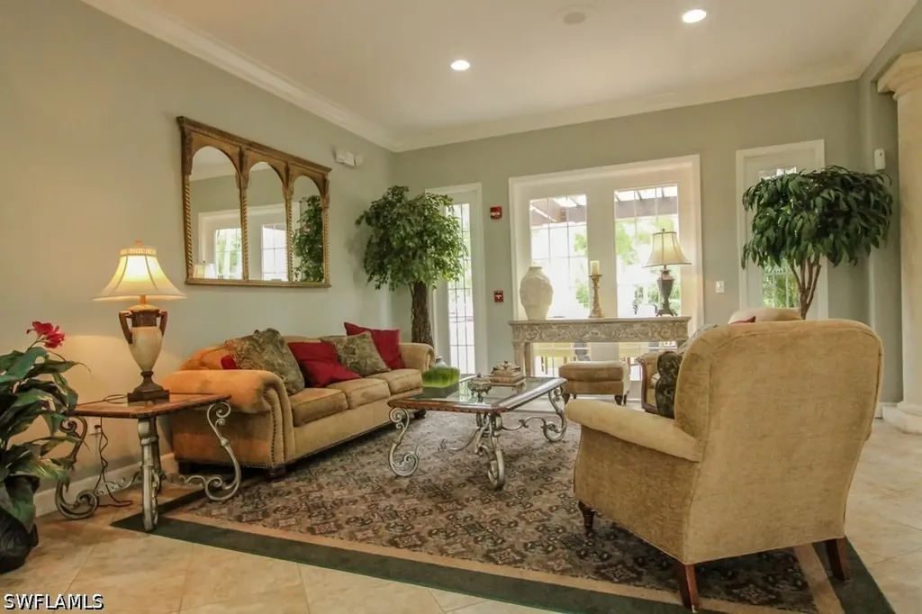 1810 Florida Club Circle Naples FL 34112