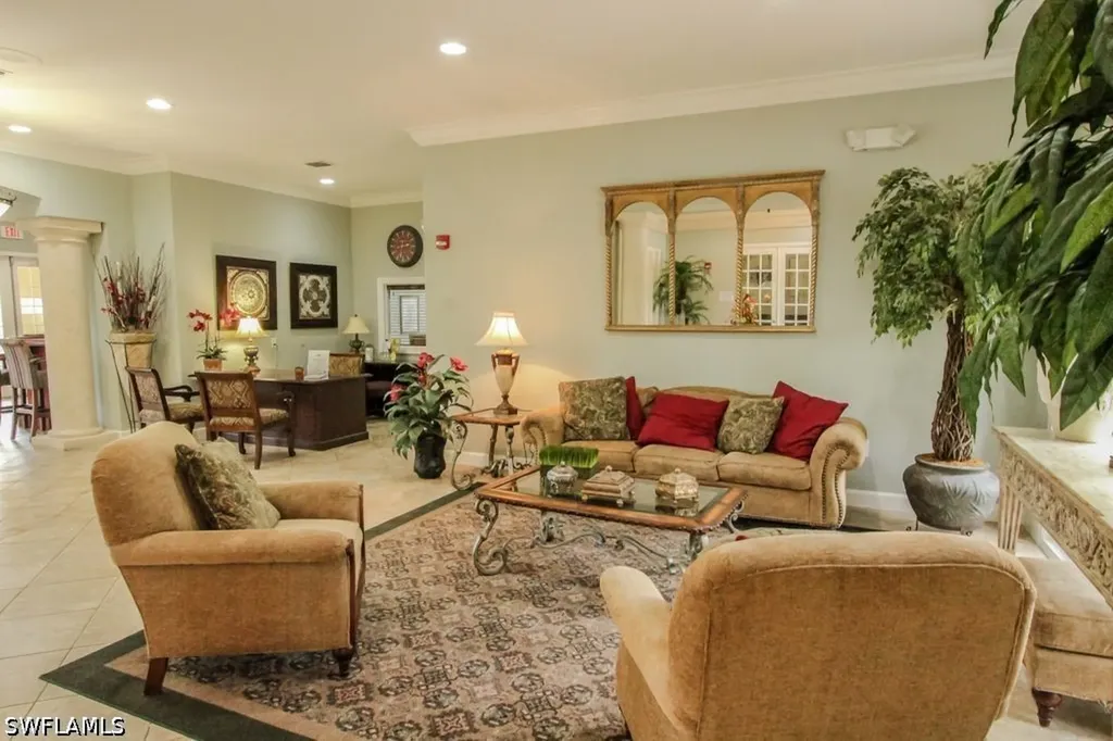 1810 Florida Club Circle Naples FL 34112