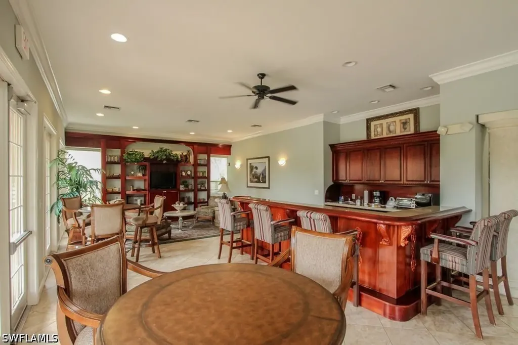 1810 Florida Club Circle Naples FL 34112