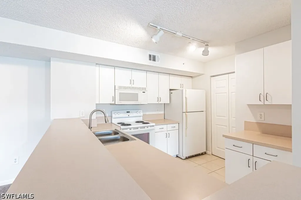 1810 Florida Club Circle Naples FL 34112