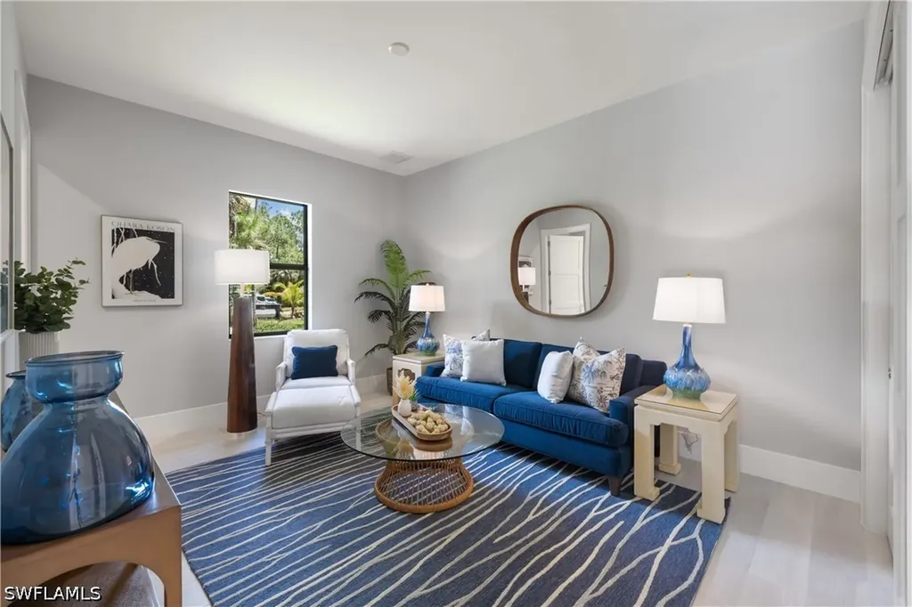 4221 7th Avenue NW Naples FL 34119
