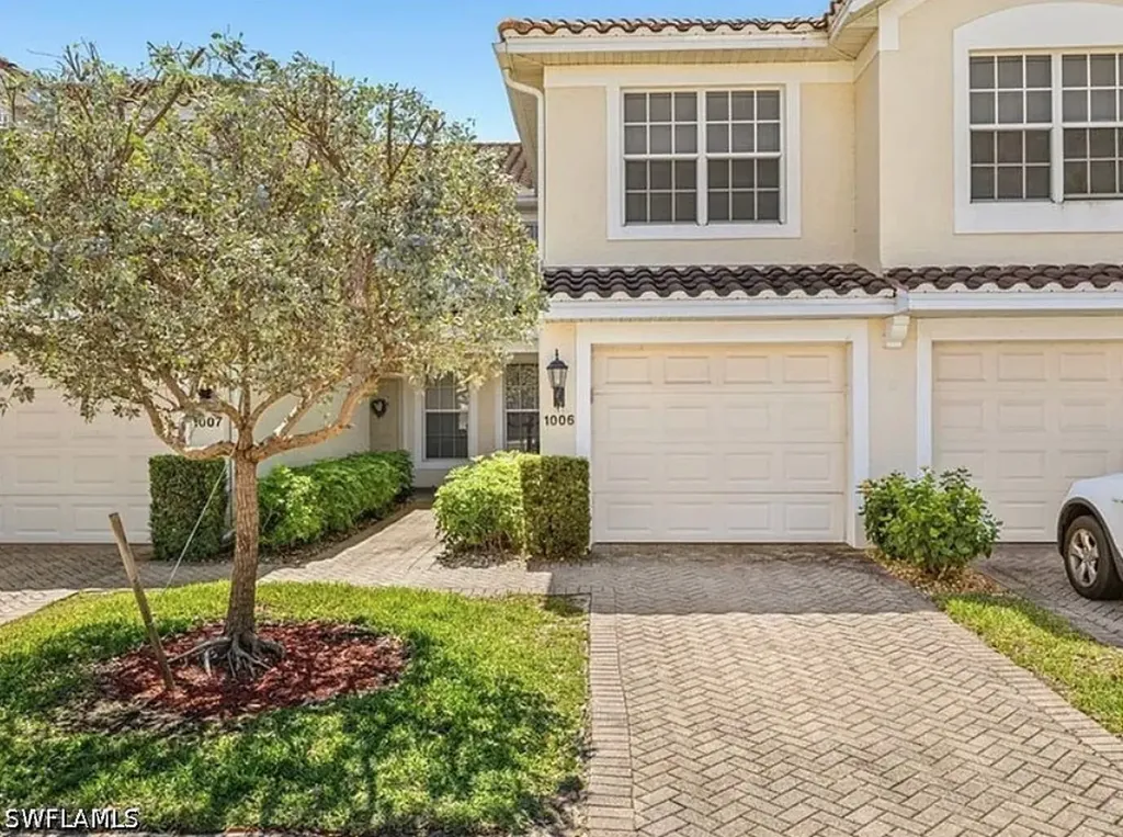 1315 Henley Street Naples FL 34105