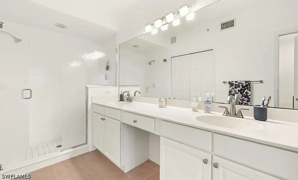 1315 Henley Street Naples FL 34105