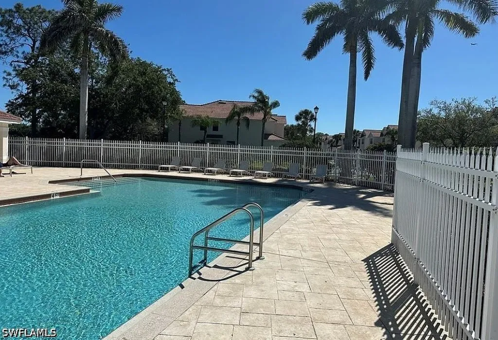 1315 Henley Street Naples FL 34105
