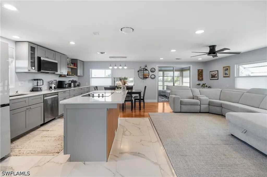 58 Le Mans Drive Naples FL 34112