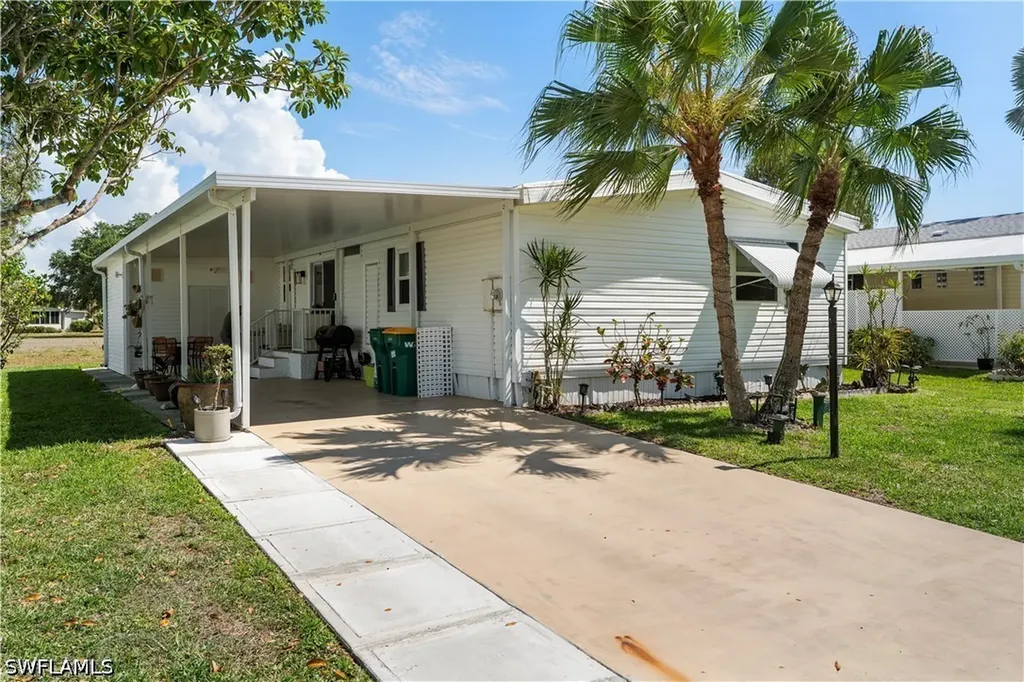 58 Le Mans Drive Naples FL 34112