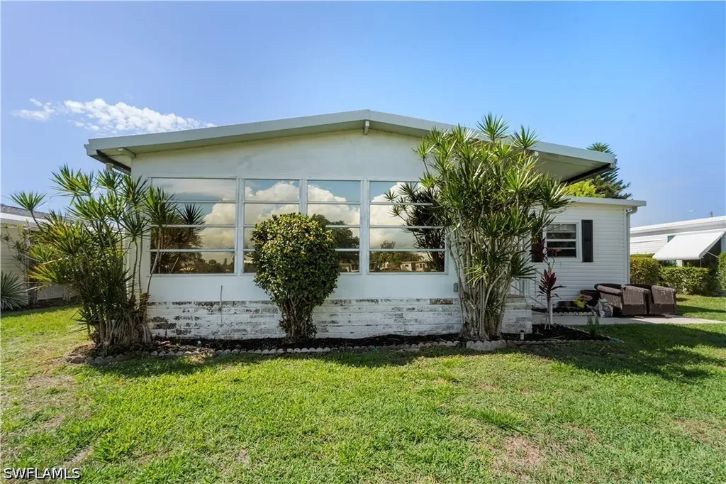 58 Le Mans Drive Naples FL 34112
