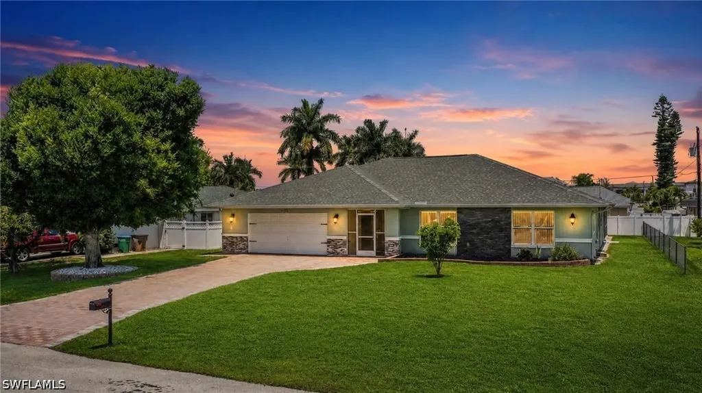 1715 SE 21st Street Cape Coral FL 33990