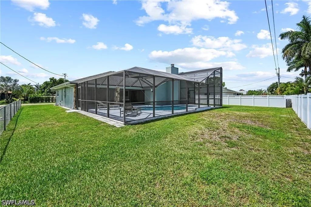 1715 SE 21st Street Cape Coral FL 33990