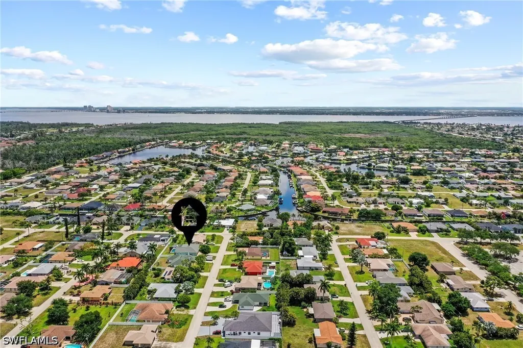 1715 SE 21st Street Cape Coral FL 33990