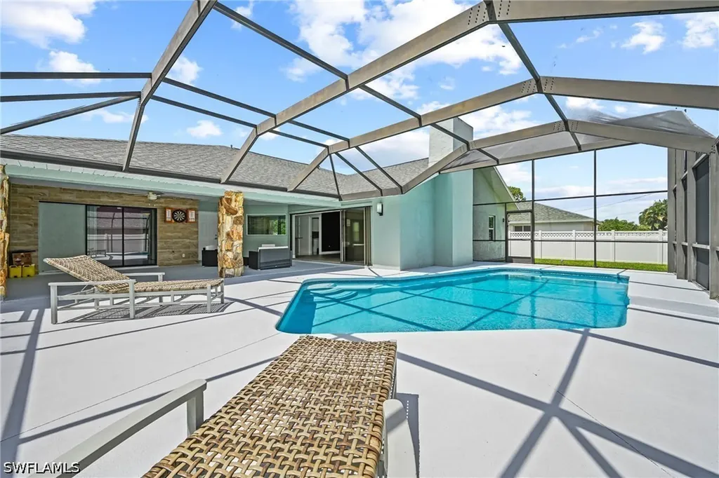 1715 SE 21st Street Cape Coral FL 33990
