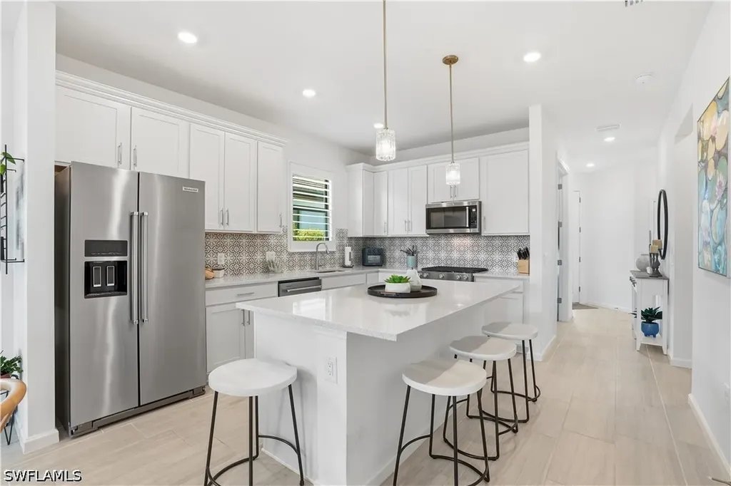 1888 Sierra Court Naples FL 34120