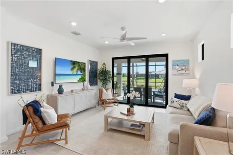 1888 Sierra Court Naples FL 34120