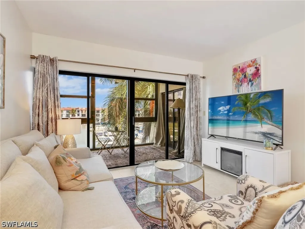 801 River Point Drive Naples FL 34102