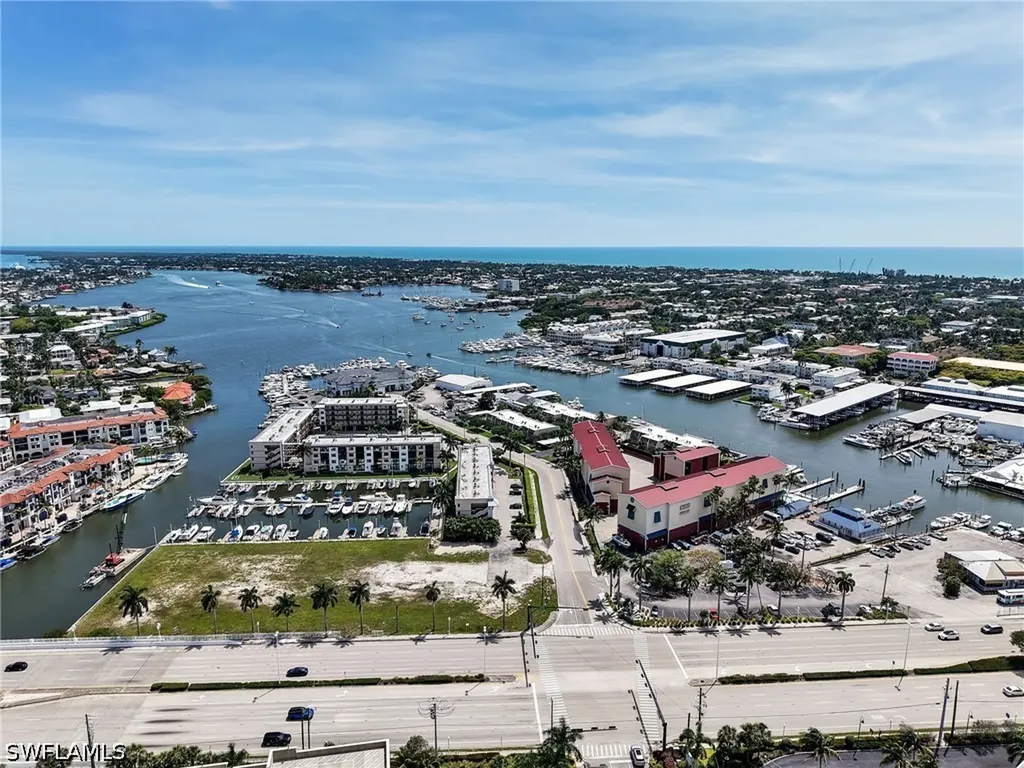 801 River Point Drive Naples FL 34102