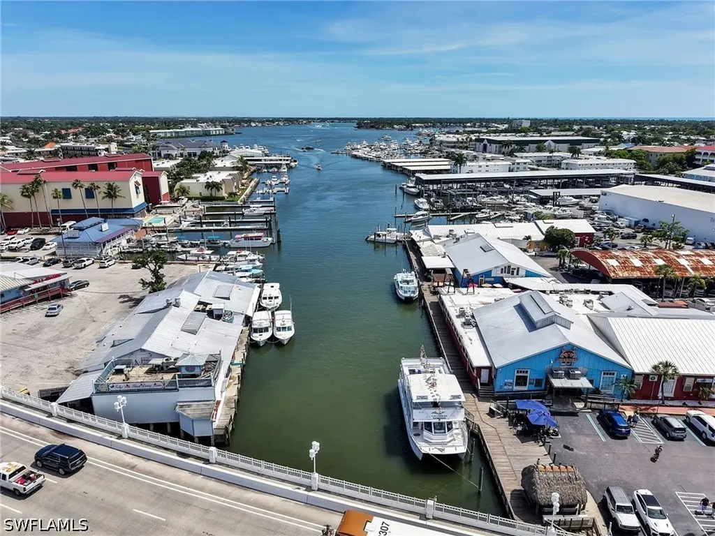 801 River Point Drive Naples FL 34102