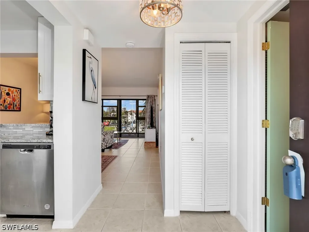 801 River Point Drive Naples FL 34102